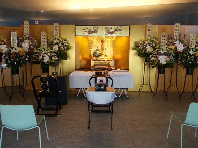京都天が瀬メモリアル公園瑠璃堂での葬儀